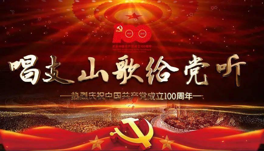 简单的白色T恤搭配一件牛仔喇叭裤，复古摩登的气息，这样的搭配你喜欢吗？